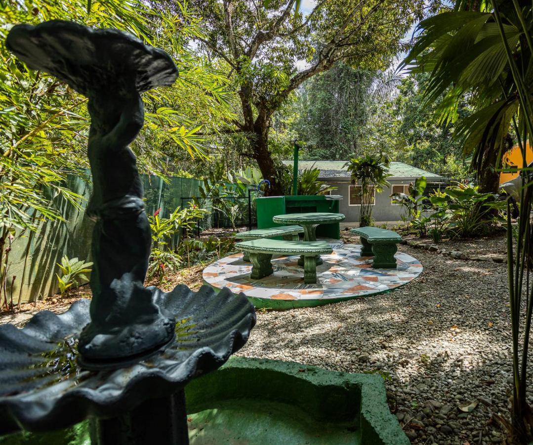 Casa Tucanes Мануэль-Антонио Экстерьер фото
